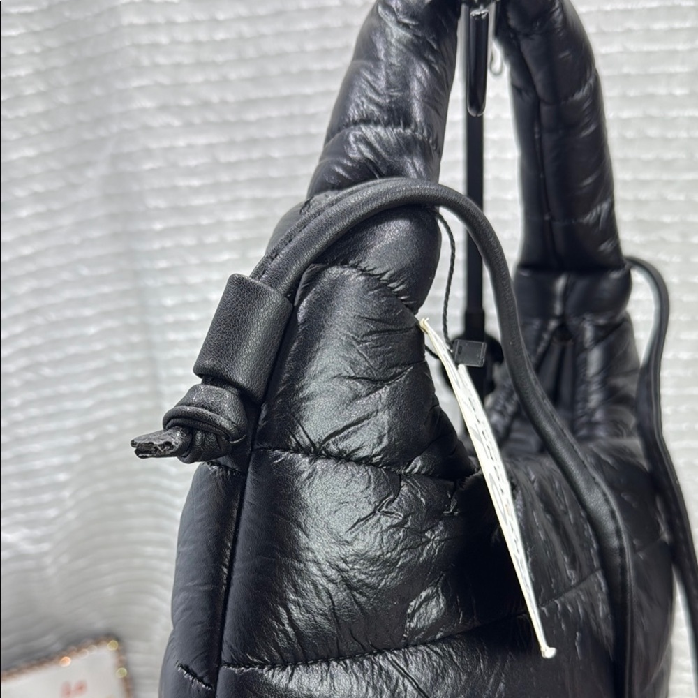 TIFFANY & TOMATO Black Padded Shoulder Bag, MADE IN TÜRKIYE - Picture 2 of 9